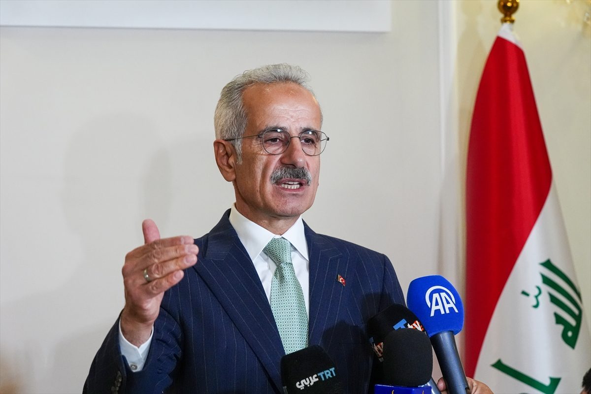 Ulaştırma ve Altyapı Bakanı Uraloğlu: “Bu sene Kalkınma Yolu’na başlarız diye ümit ediyoruz”