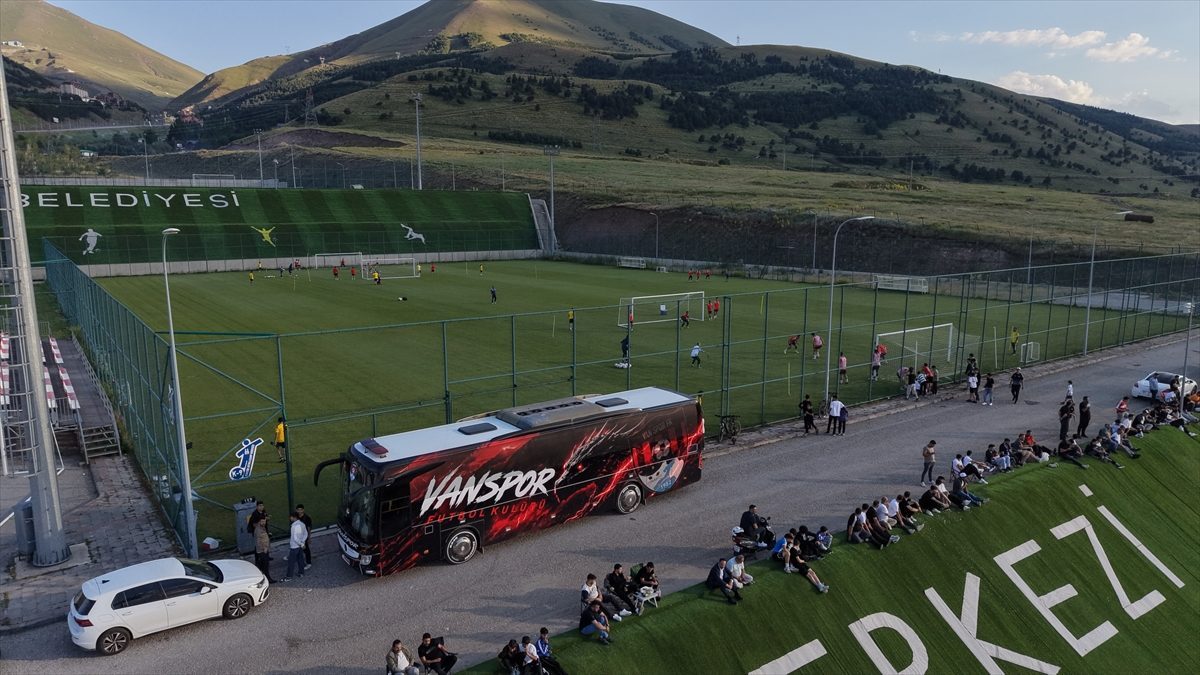 Vanspor FK, yeni sezon hazırlıklarına devam etti