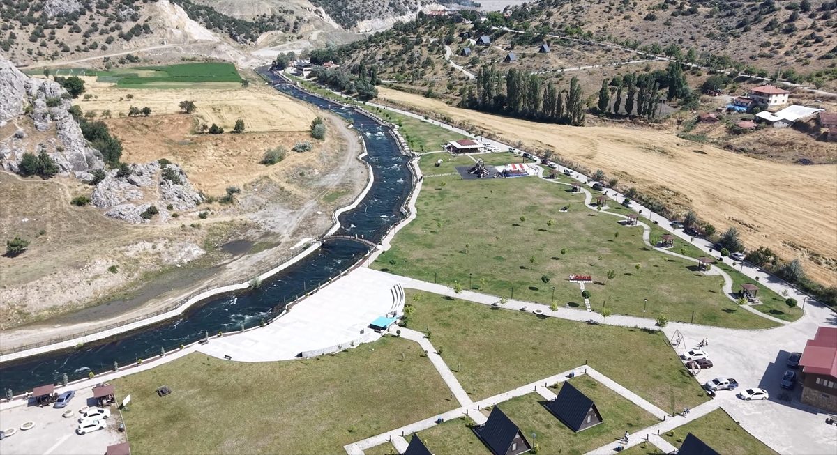 Yozgat’ta rafting heyecanı yaz boyunca sürüyor