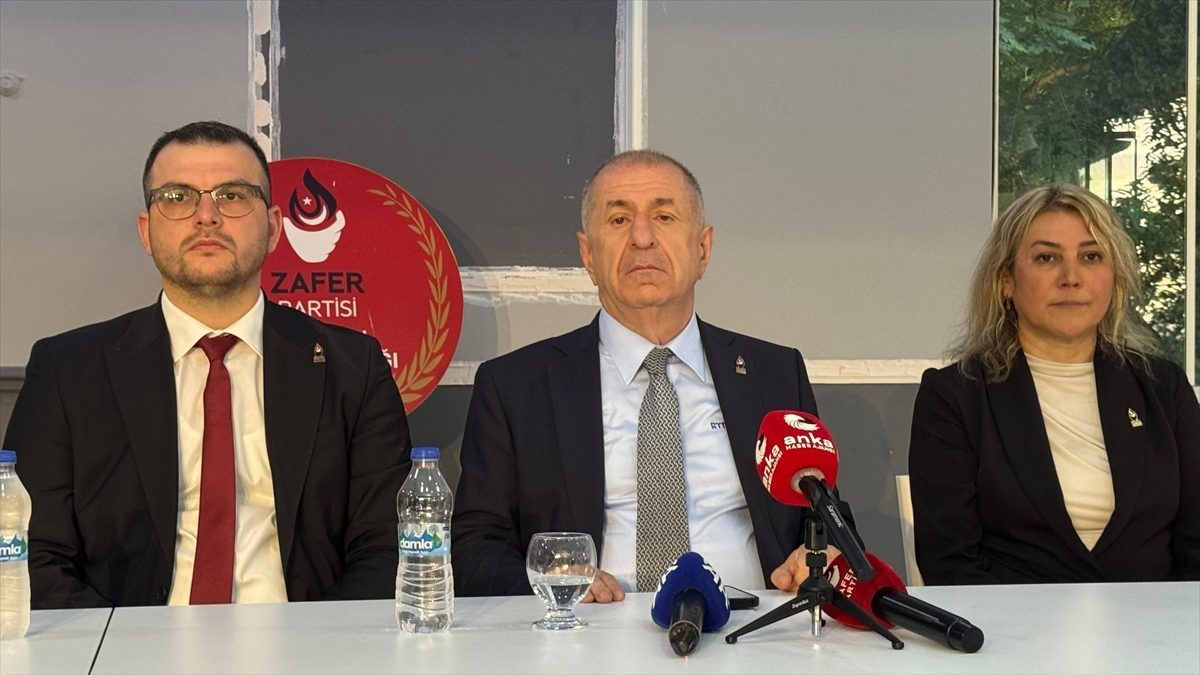Zafer Partisi Genel Başkanı Özdağ, Giresun’da ziyaretlerde bulundu