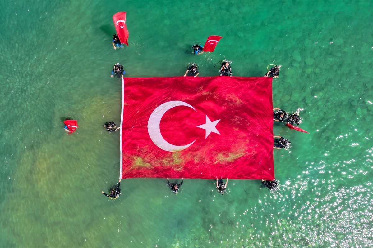 “12. Van Denizi Su Sporları Festivali” başladı