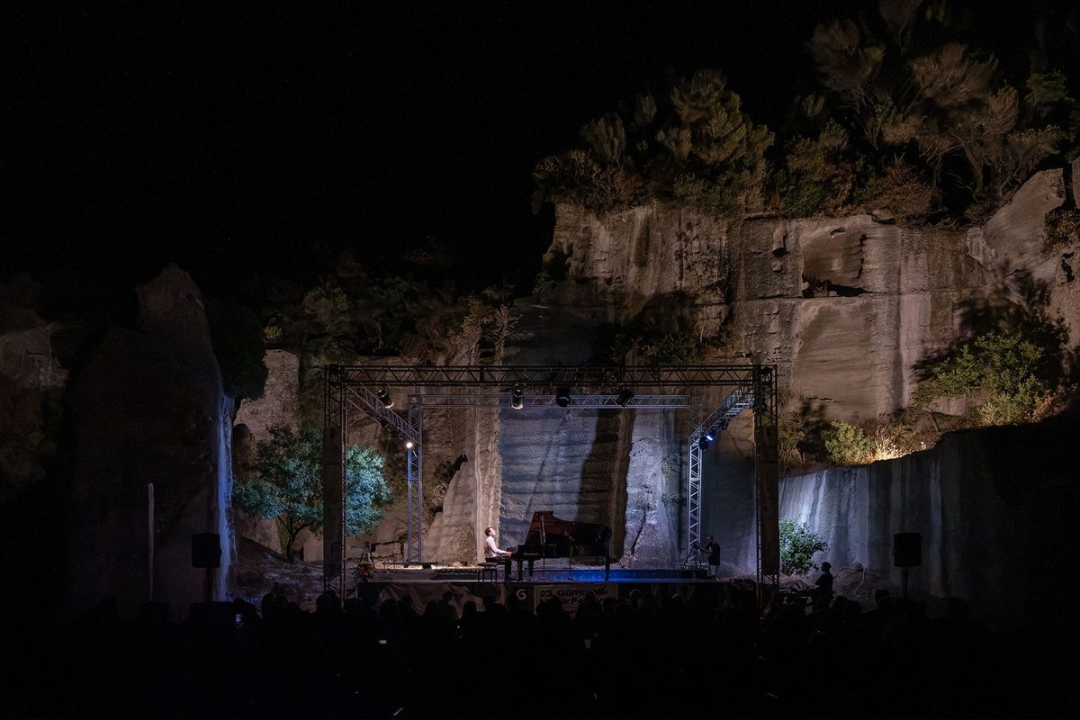 23. Gümüşlük Müzik Festivali Attila Szaniszlo ve Teppei Kuroda konseriyle sürdü