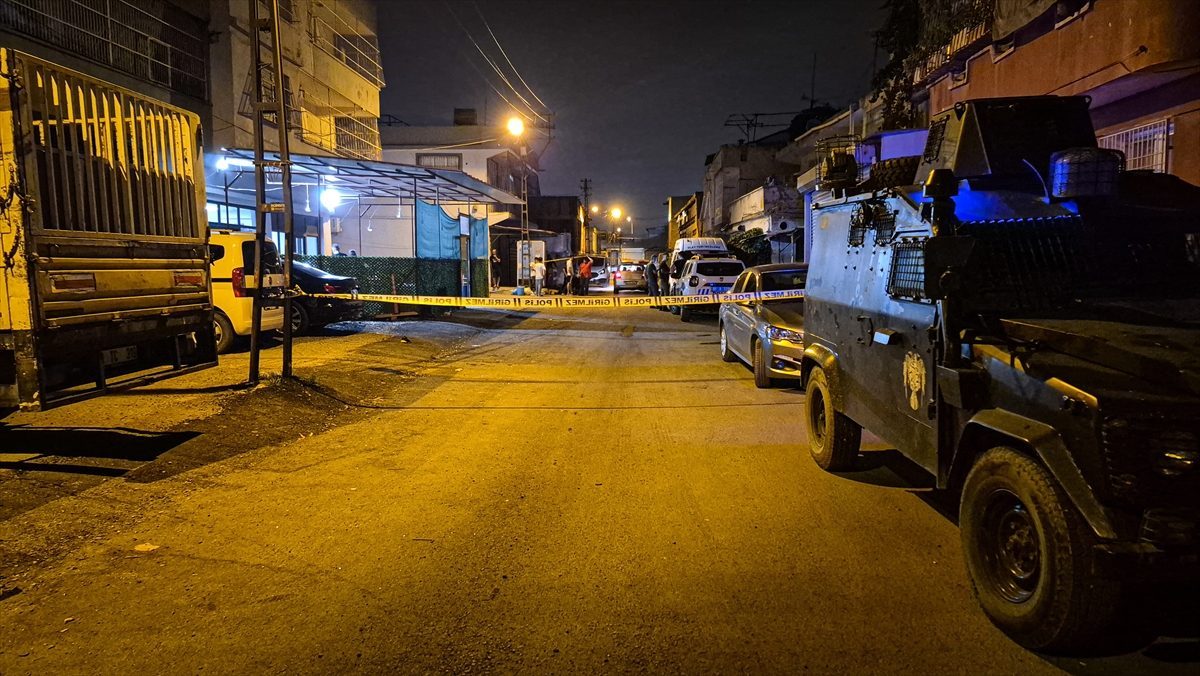 Adana’da silahlı saldırıda 3 kişi yaralandı