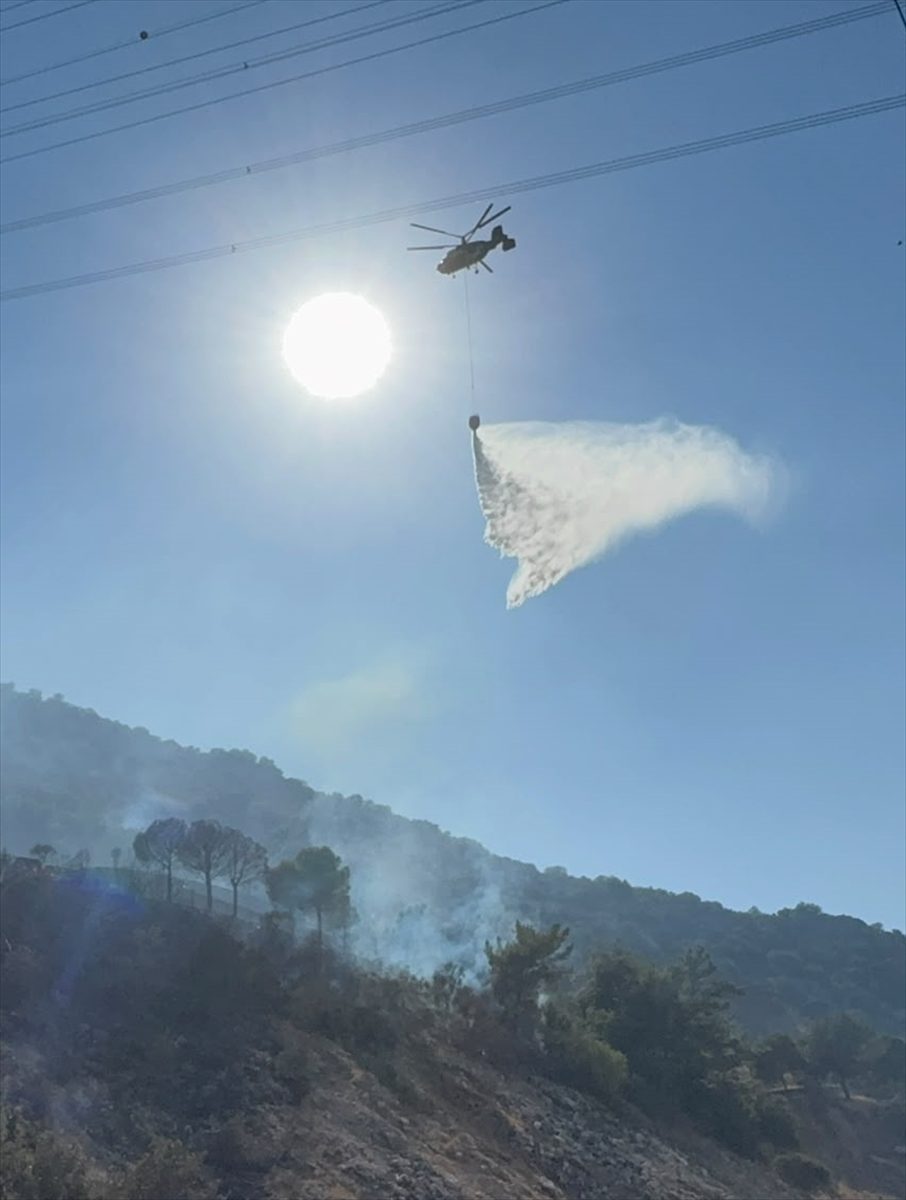 Antalya’da çıkan orman yangınına müdahale ediliyor