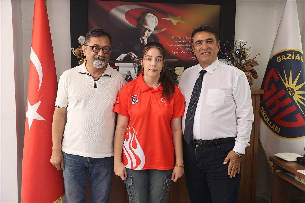 Avrupa satranç şampiyonu Beren, olimpiyat şampiyonluğuna odaklandı