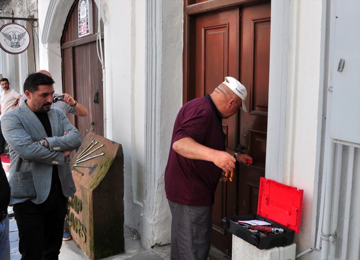 CHP Kars İl Başkanlığına atanan Muhammet Baran Karahan göreve başladı