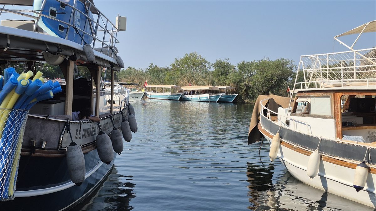 Dalyan Kanalı ve Köyceğiz Gölü’nde teknelere atık denetimi yapıldı