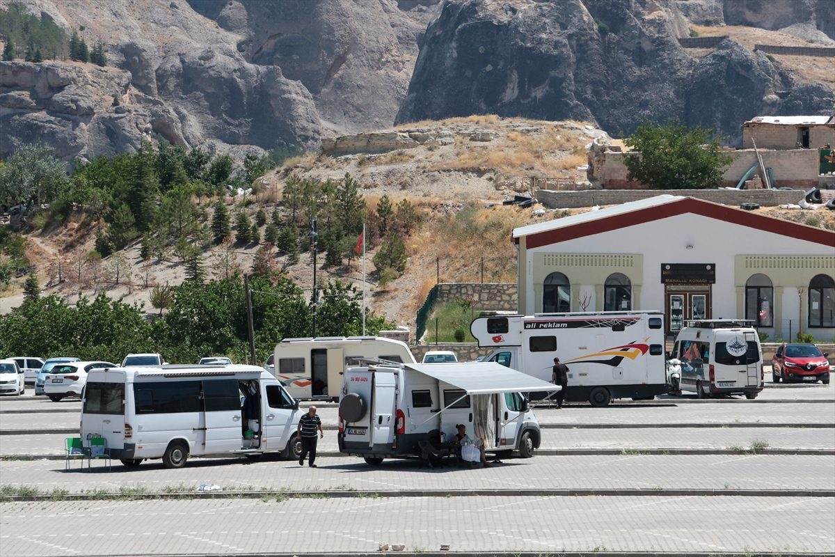 Darende tarihi alanları ve doğasıyla karavan tutkunlarını ağırlıyor