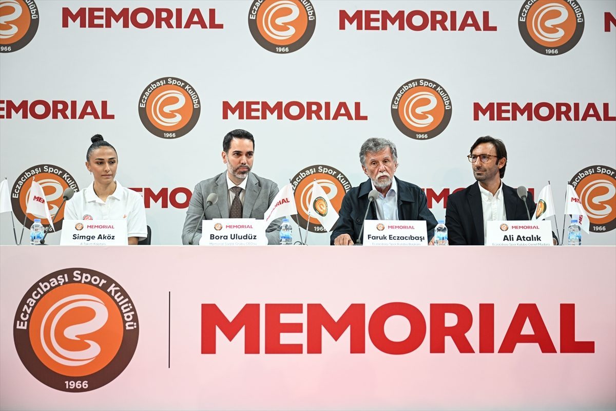 Eczacıbaşı Kulübü, Memorial Sağlık Grubu ile sponsorluk anlaşması imzaladı