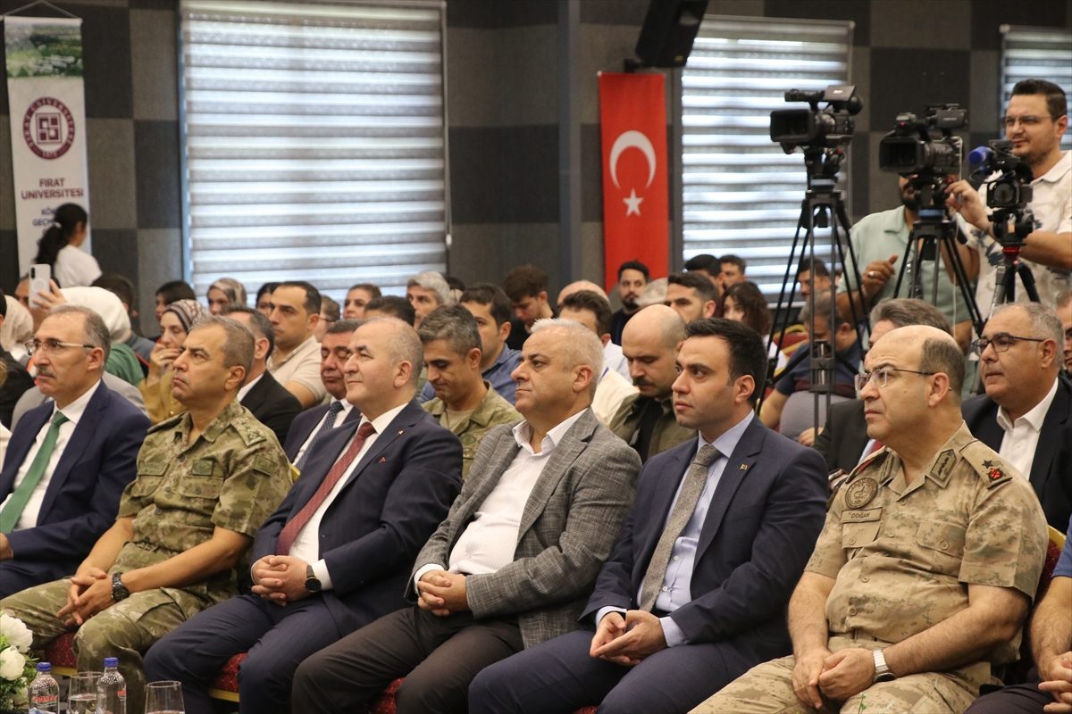 Elazığ’da “İl Afet Risk Azaltma Planı 2. Dönem Hazırlık Çalıştayı” yapıldı