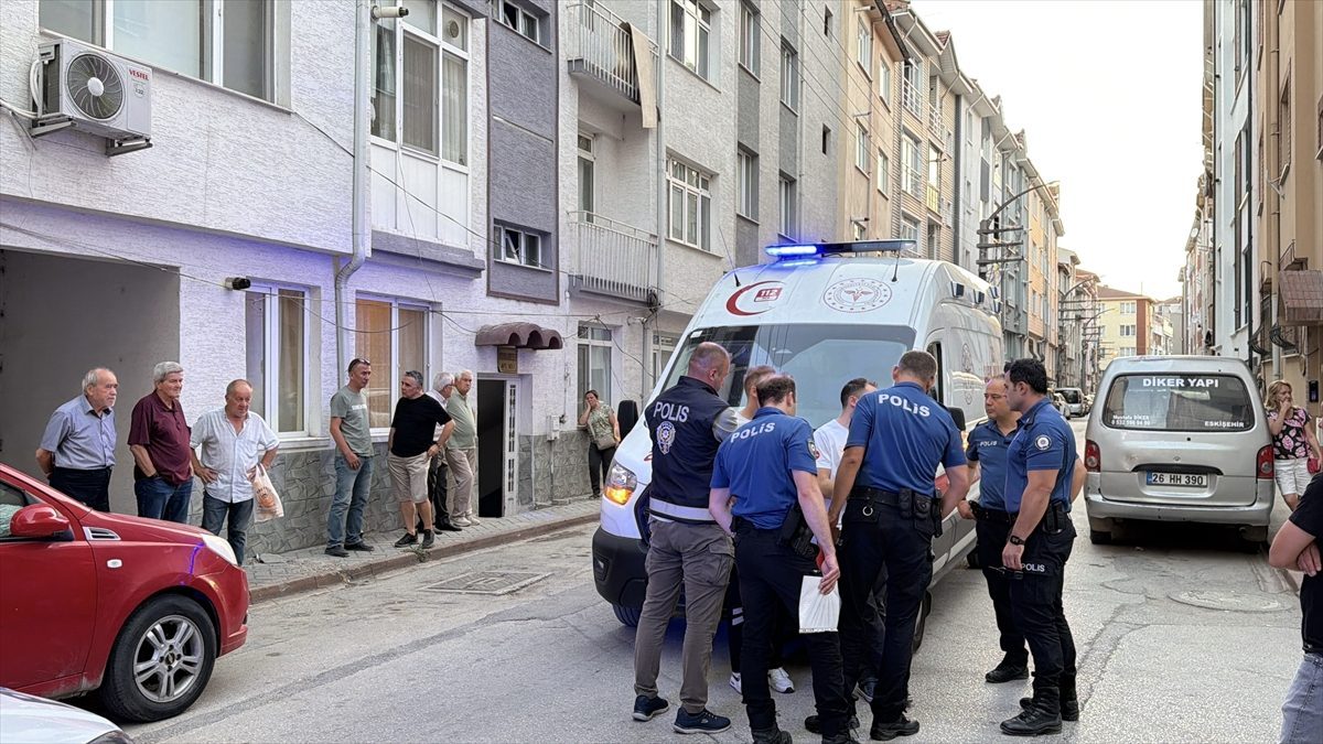 Eskişehir’de alkol aldıktan sonra rahatsızlandığı iddia edilen kişi hayatını kaybetti