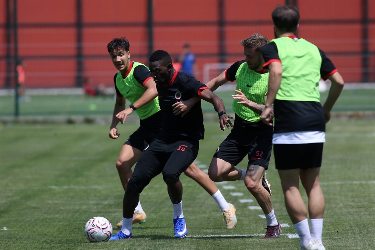 Gençlerbirliği, Fenerbahçe maçının hazırlıklarına başladı