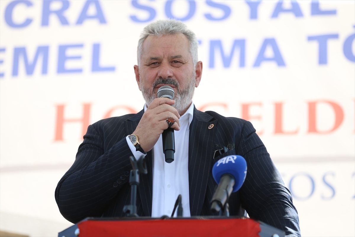 Sanayi ve Teknoloji Bakanı Kacır, Giresun’da temel atma töreninde konuştu: