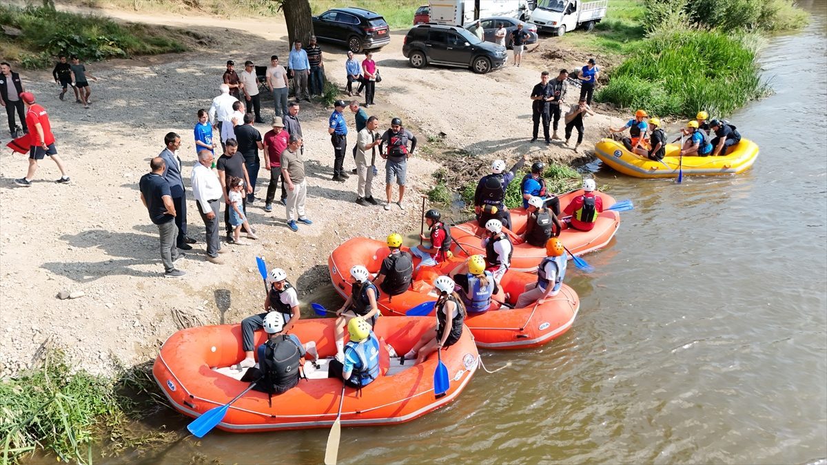 Kars’ta çöplük alanı rafting kampına dönüştürüldü