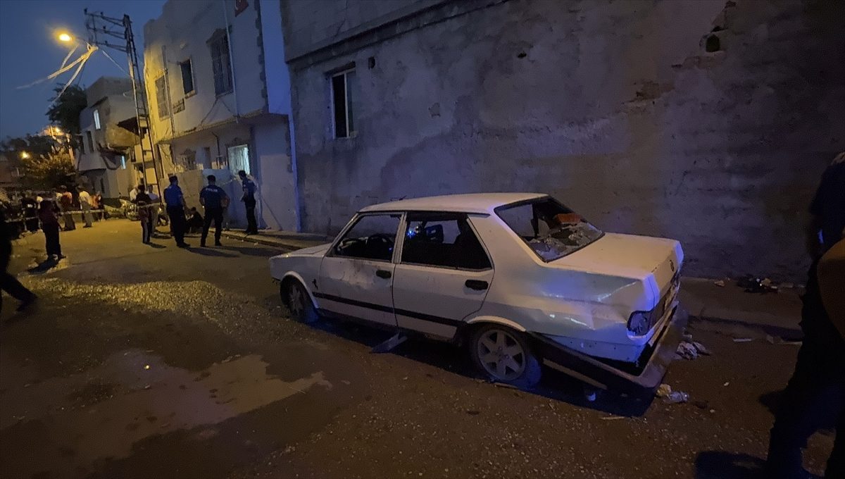 Kilis’te husumetli iki aile arasında çıkan kavgada 2 kişi yaralandı