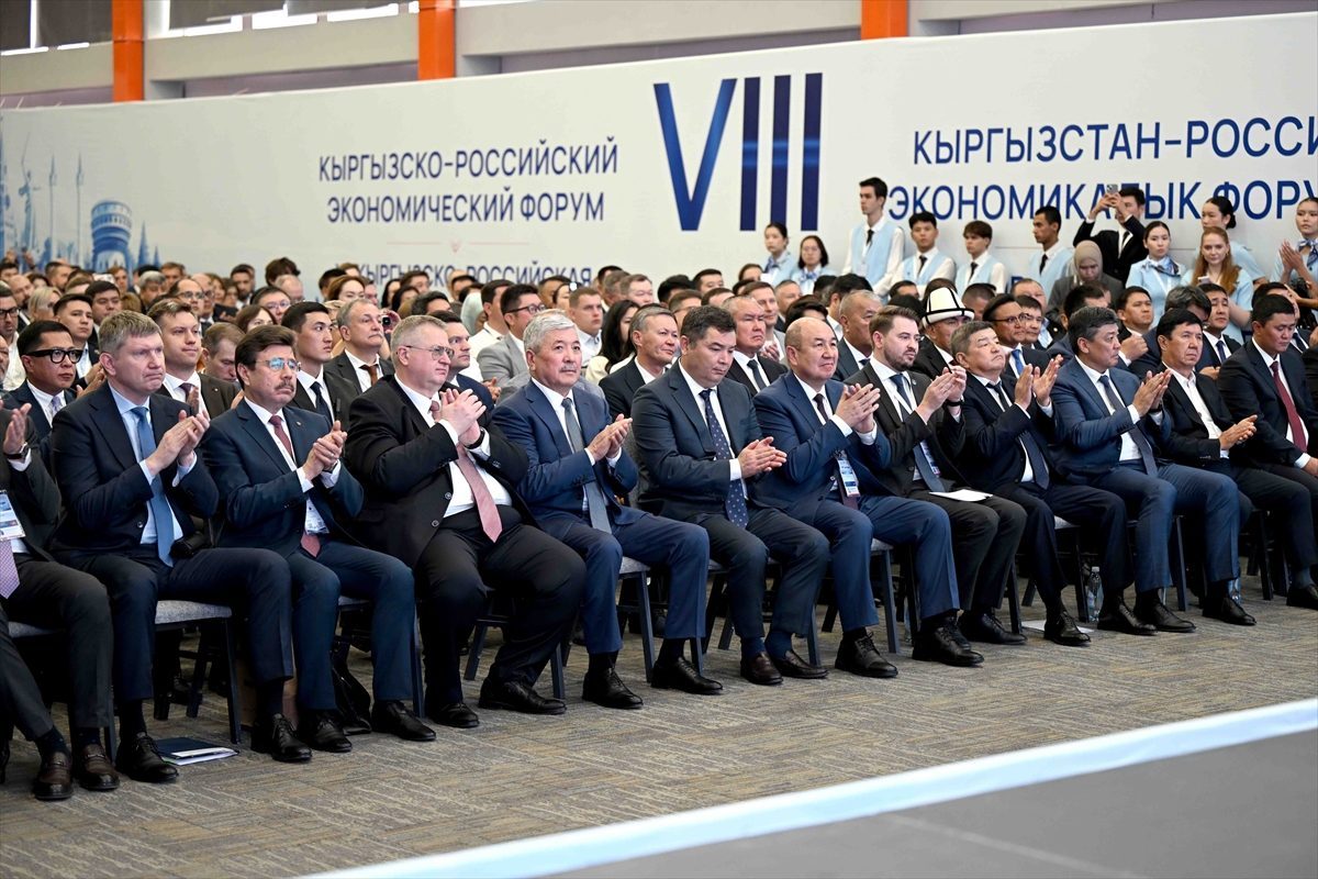 Kırgızistan ve Rusya’dan Issık Göl’de ekonomi zirvesi