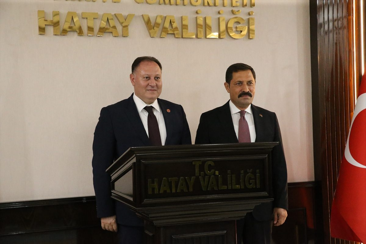 KKTC Cumhuriyet Meclisi Başkanı Öztürkler, Hatay Valiliğini ziyaretinde konuştu: