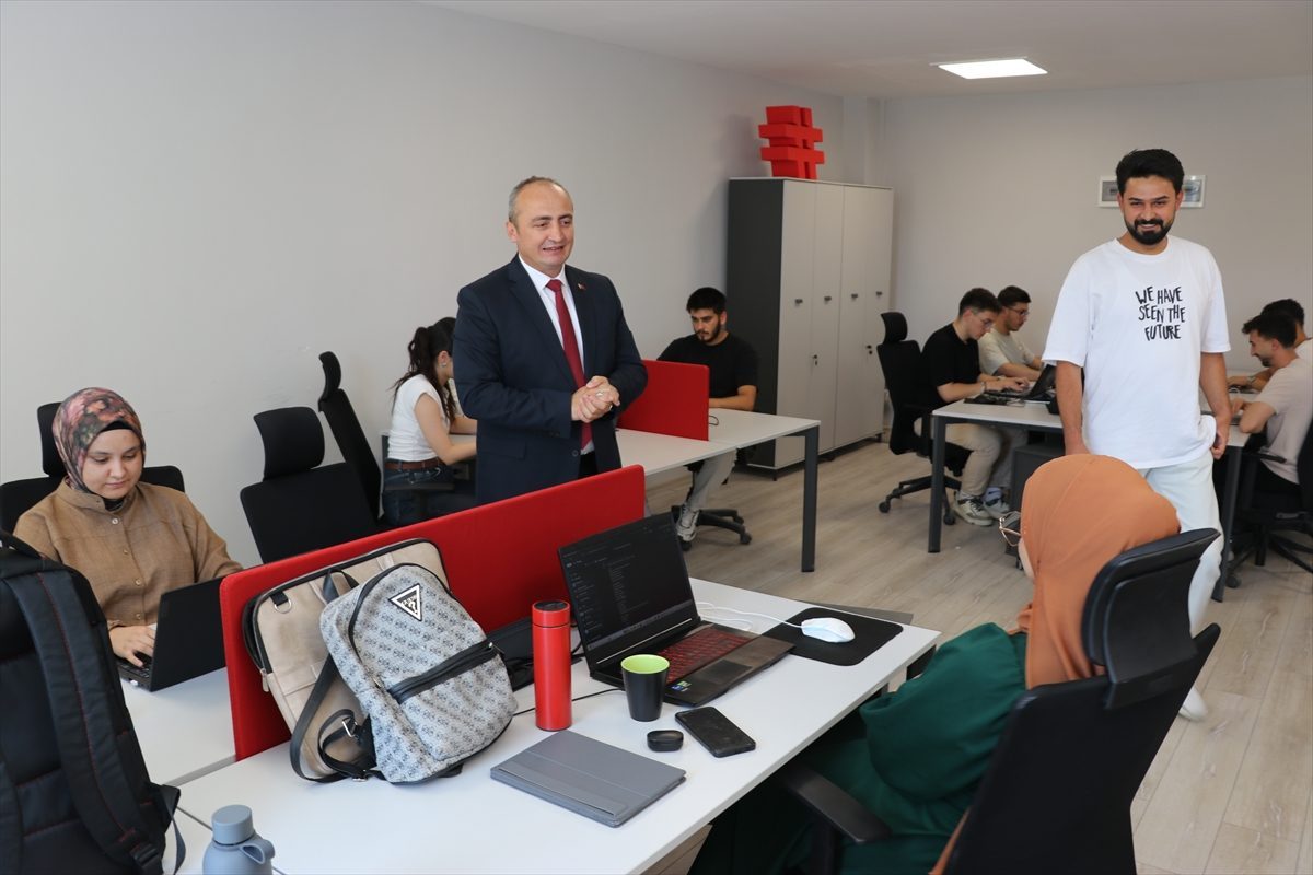 Kütahya Tasarım Teknokent’te yerli teknoloji üreten firma sayısı artıyor