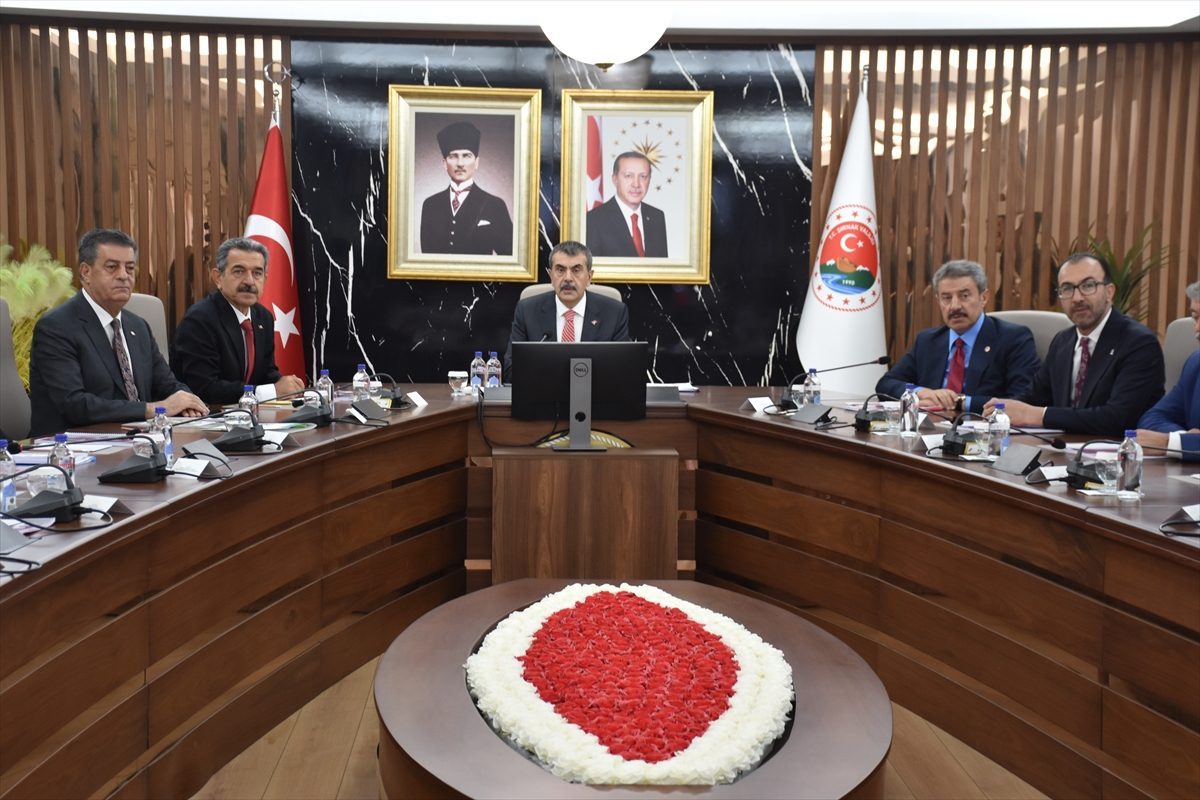 Milli Eğitim Bakanı Tekin, Şırnak’ta “İl Eğitim Değerlendirme Toplantısı”na katıldı