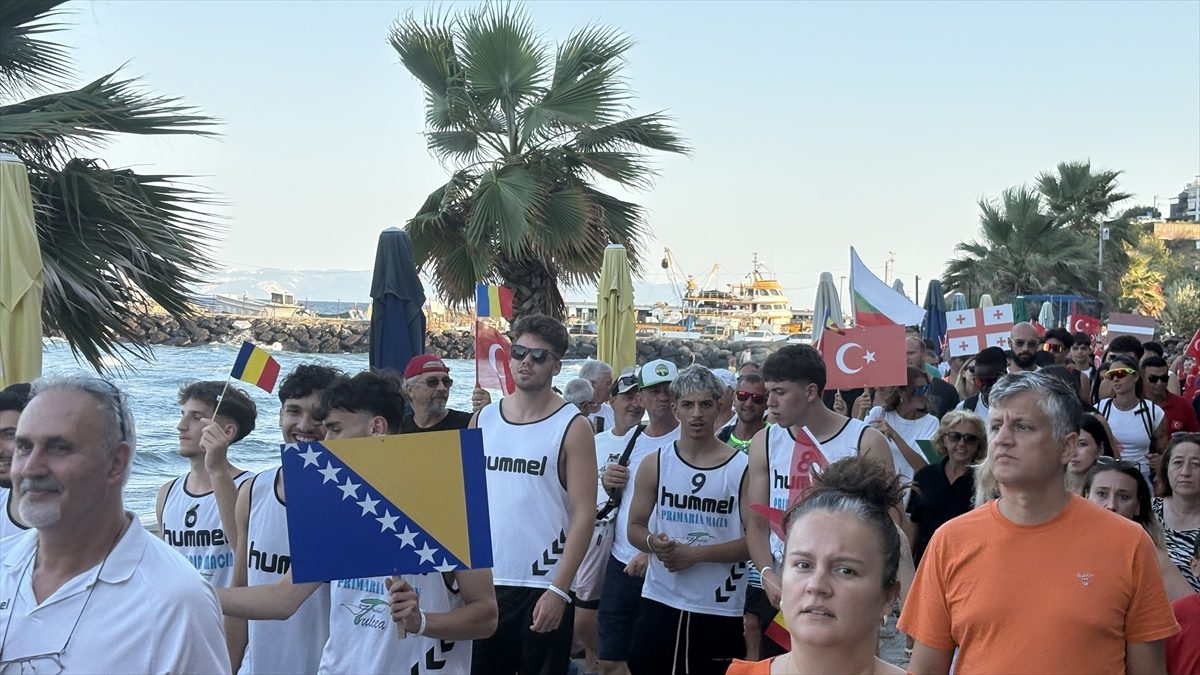 Tekirdağ’da KUMFEST kortej yürüyüşüyle başladı