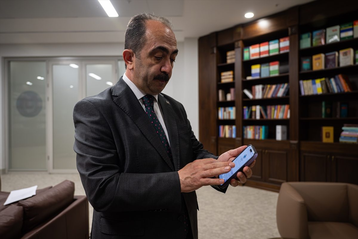 Türk Tarih Kurumu “Ansiklopedik Türk Tarih Sözlüğü”nün mobil uygulamasını kullanıma açtı