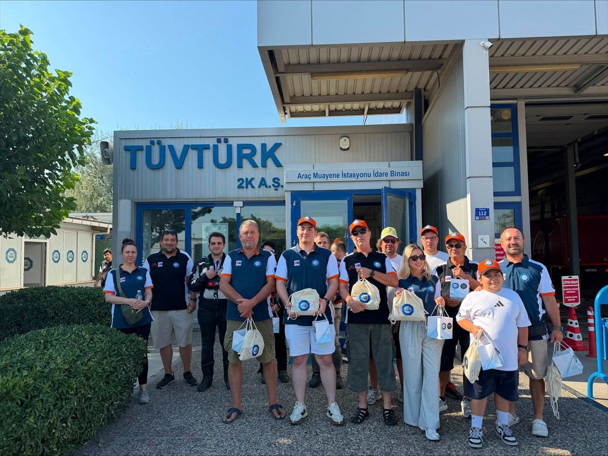TÜVTÜRK’ün desteklediği Anadolu Dostluk Rallisi’nde ilk yarı tamamlandı
