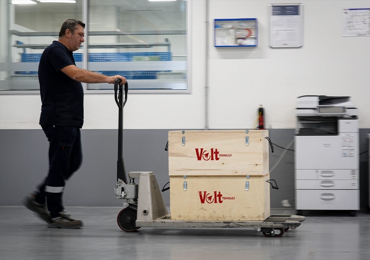 Volt Teknoloji, KAAN ve HÜRKUŞ’un ardından HÜRJET ve GÖKBEY’in elektrik güç sistemlerini geliştirecek